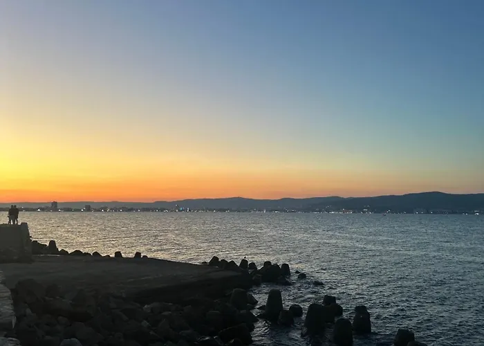 Sea Апартаменты *